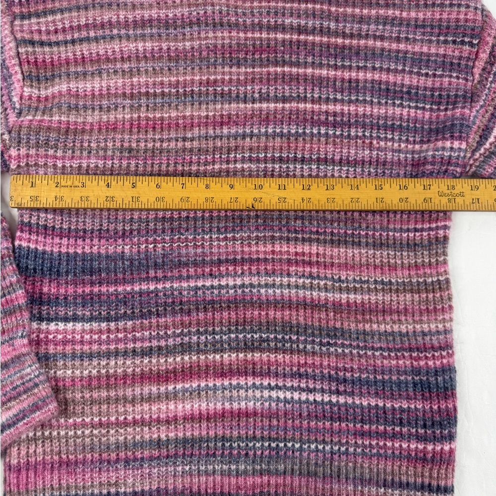 Pink Sweater - Picture 4 of 8